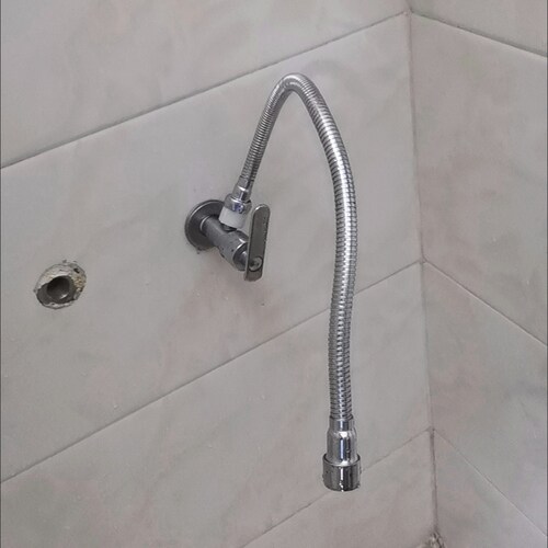 定型不锈钢水龙头防溅软管万向延长管通用延伸器旋转阳台可弯曲