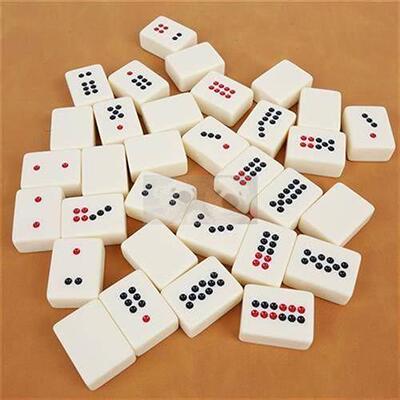 高档密胺象牙色牌九顶牛牙黄小牌九牌九牌骨牌家用竹丝牌九