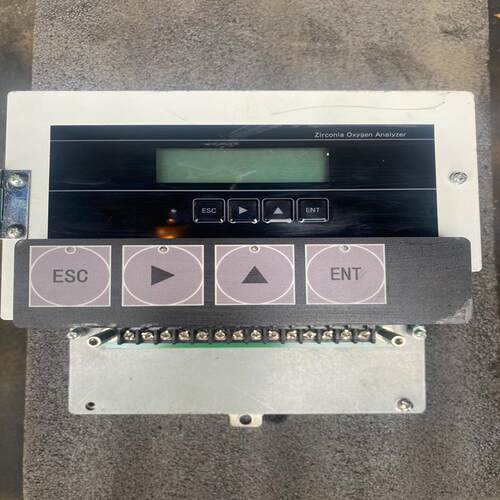 议价Oxygen Transmitter富士氧分析转换可维修