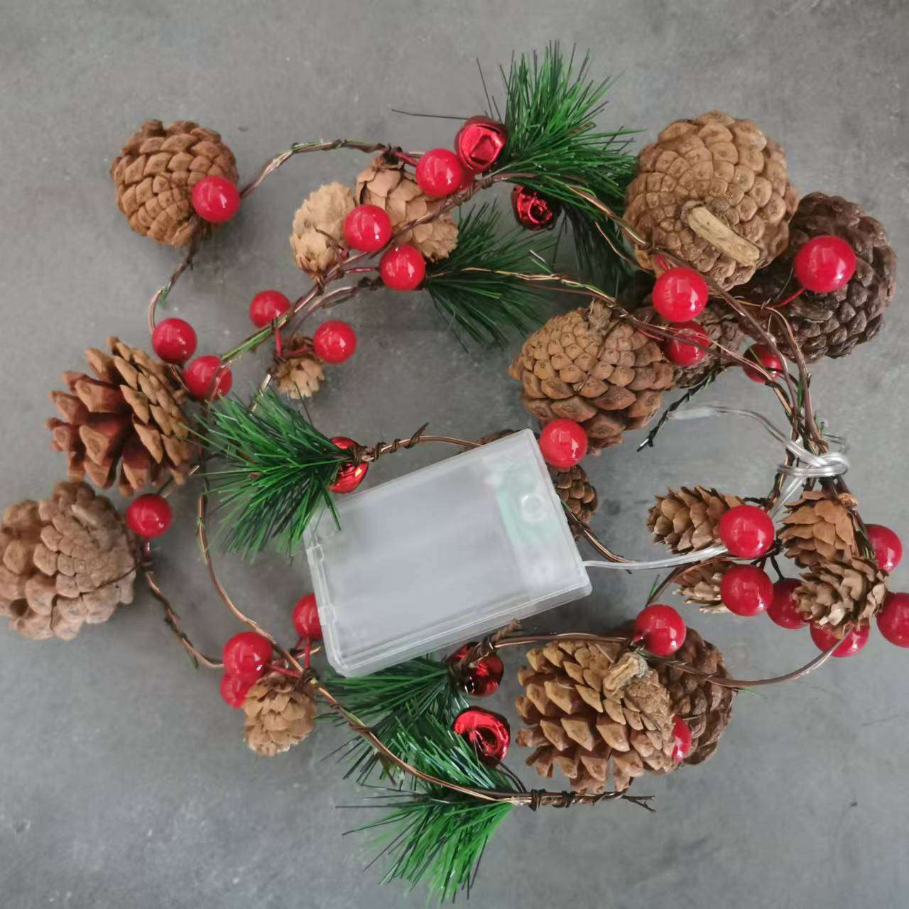 圣诞节松果灯串铃铛led红果铜线装饰灯串橱窗圣诞树装扮挂件彩灯