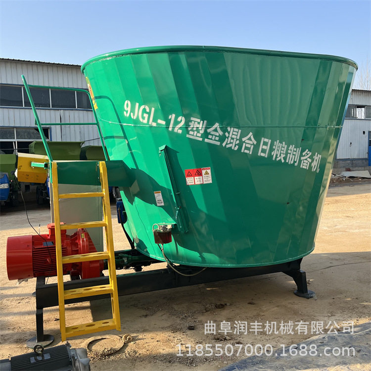 立式牛羊饲料搅拌机大型养殖场混合拌草机16方自动称重草拌料机