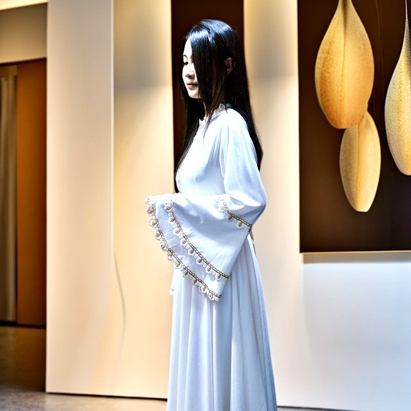 新疆舞蹈服装民族风拍照裙子海边度假连衣裙旅游长裙公延风旅拍