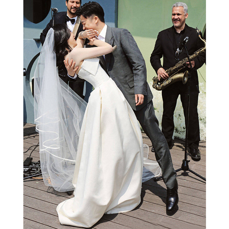 樓影法式服裝結婚夢幻禮服氣質婚紗超2020新娘面新款拍照緞主題仙在類目 女裝/女士精品, 婚紗/旗袍/禮服, 婚紗中 - 來自Buy2taobao.com提供專業的淘寶代購服務