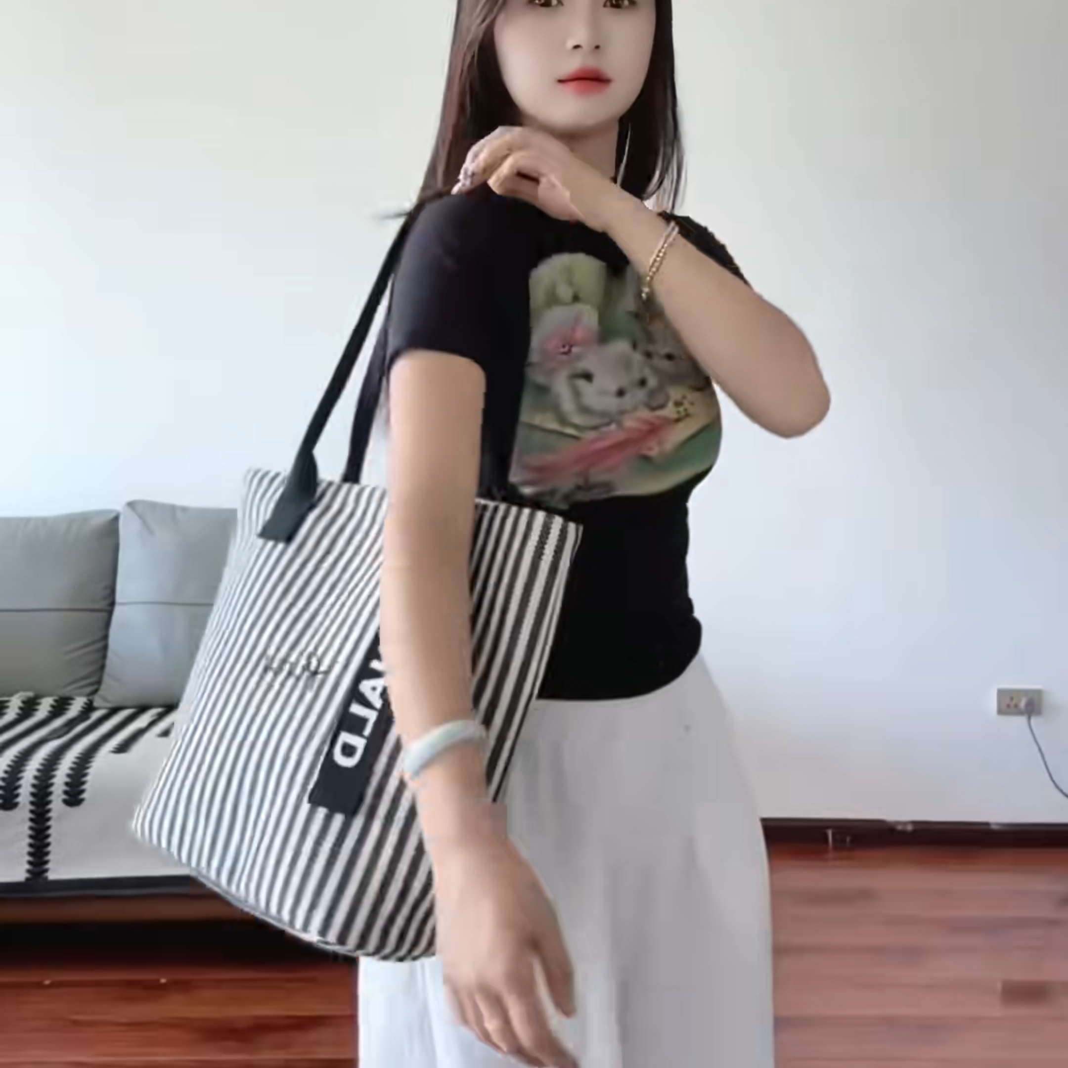 包包女款爆款2025新款托特包大容量条纹帆布韩系单肩通勤手提袋