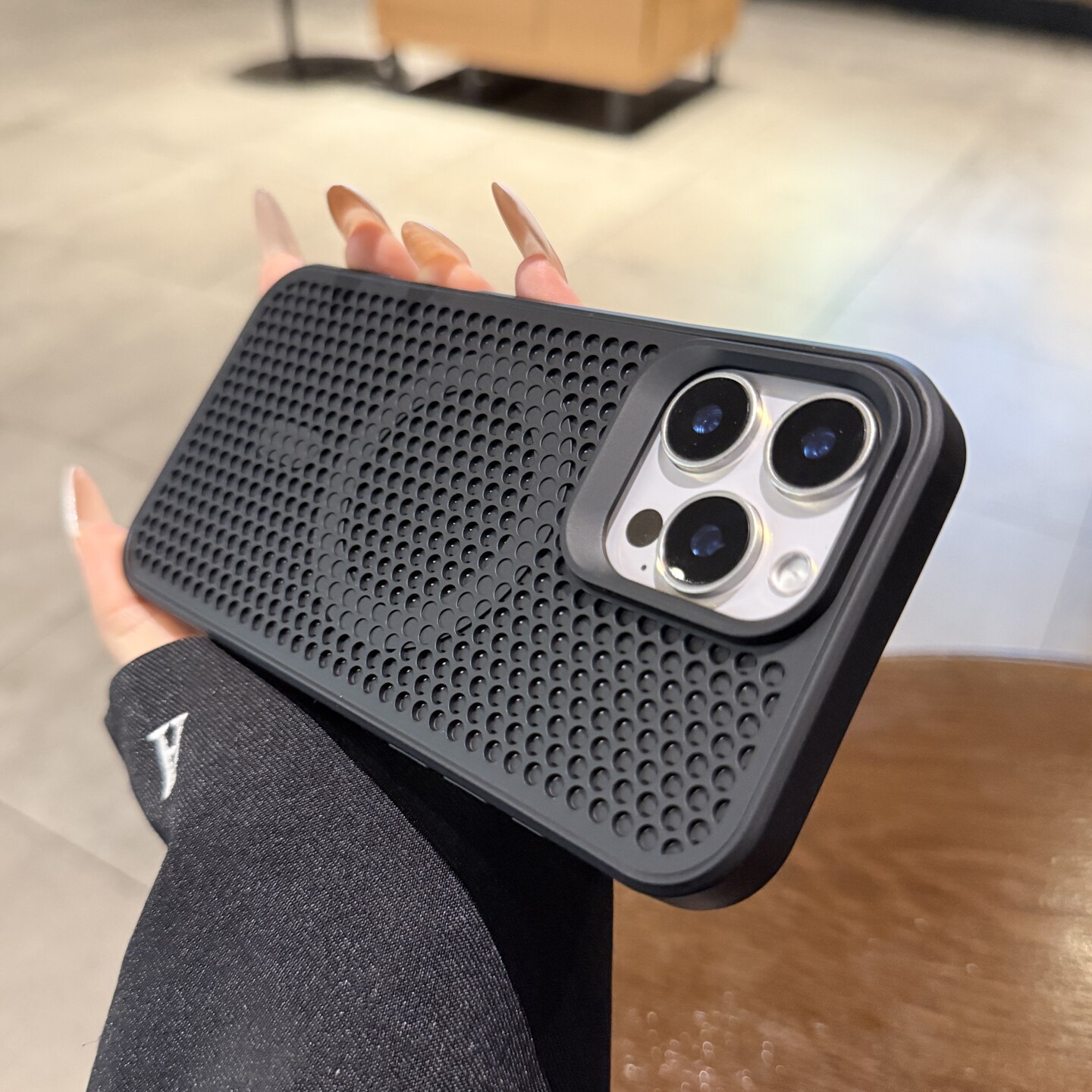 Magsafe磁吸适用iphone17pro手机壳苹果16新款蜂窝散热15promax软硅胶14pro黑色13男女11pm全包12保护套plus