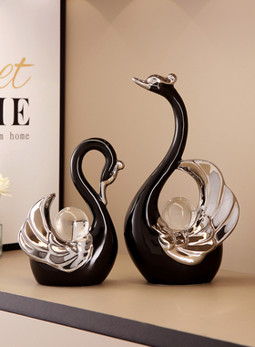 天鹅创意摆件轻奢高档高级感家居现代工艺品客厅酒柜电视柜装饰品