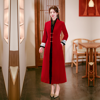 红色长袖旗袍加绒保暖外套有口袋