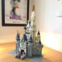 Sẽ là 30010 Disneyland Castle Park lắp ráp các khối, bé trai và bé gái, đồ chơi, giấc mơ công chúa, băng và tuyết - Khối xây dựng đồ chơi phát triển trí tuệ cho trẻ sơ sinh