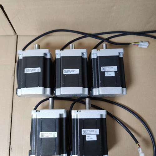 议价86步进电机，型号86CM85，机身长度119mm，扭矩议价