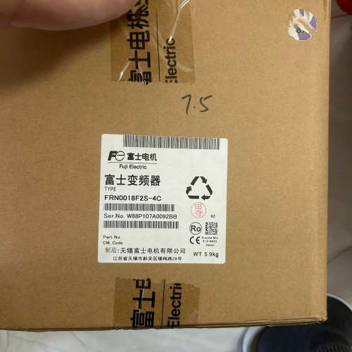 议价变频器FRN0018F2S-4C,一台，议价
