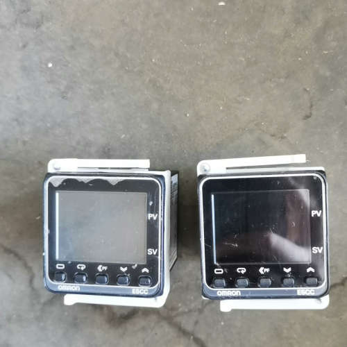 适用温控器E5CC-RX2ASM-800 温控仪 黑4议价