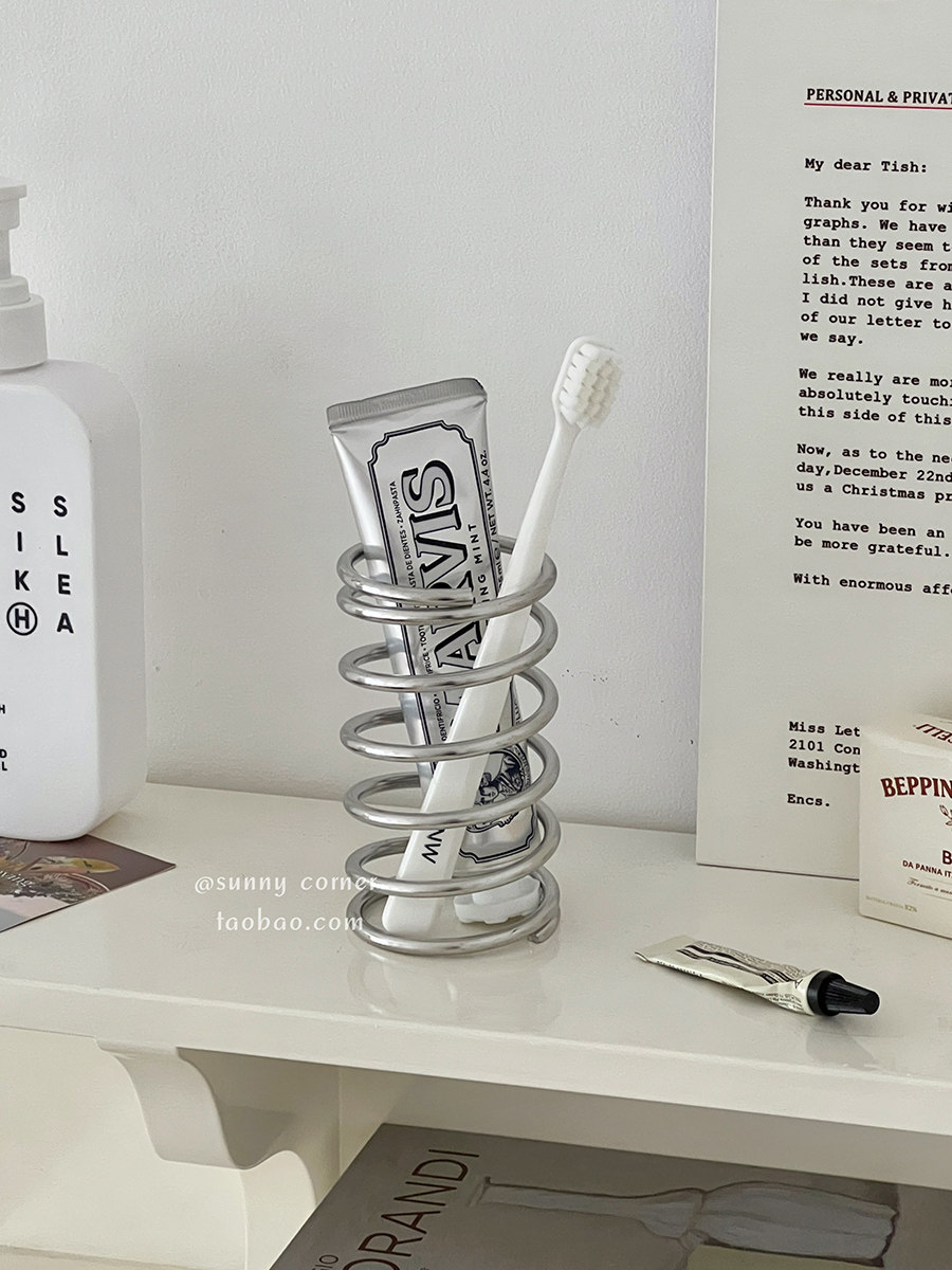 Ins-Style Chic: Minimalist Stainless Steel Toothbrush Stand - Main product image from Taobao