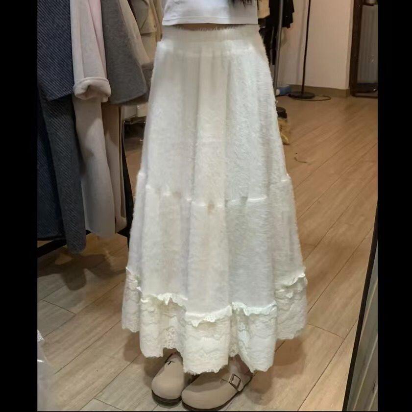 大尺码加厚毛绒绒半身裙女秋季高腰蕾丝蛋糕裙胖MM遮肚子显瘦裙子