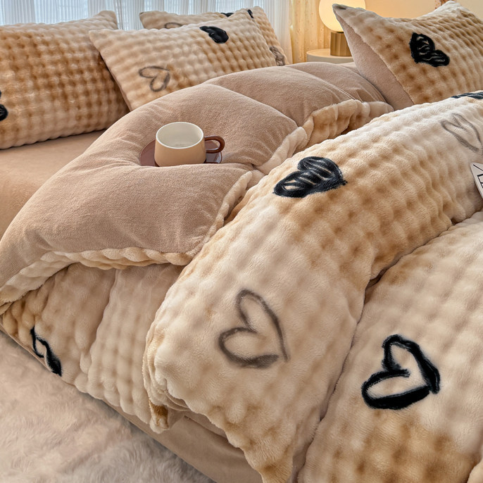 奶油风爱心图案兔毛绒四件套家用牛奶绒床单被套单件床上用品