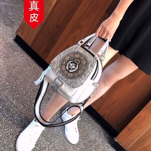 香港代购双真皮斜挎烫钻背包三用