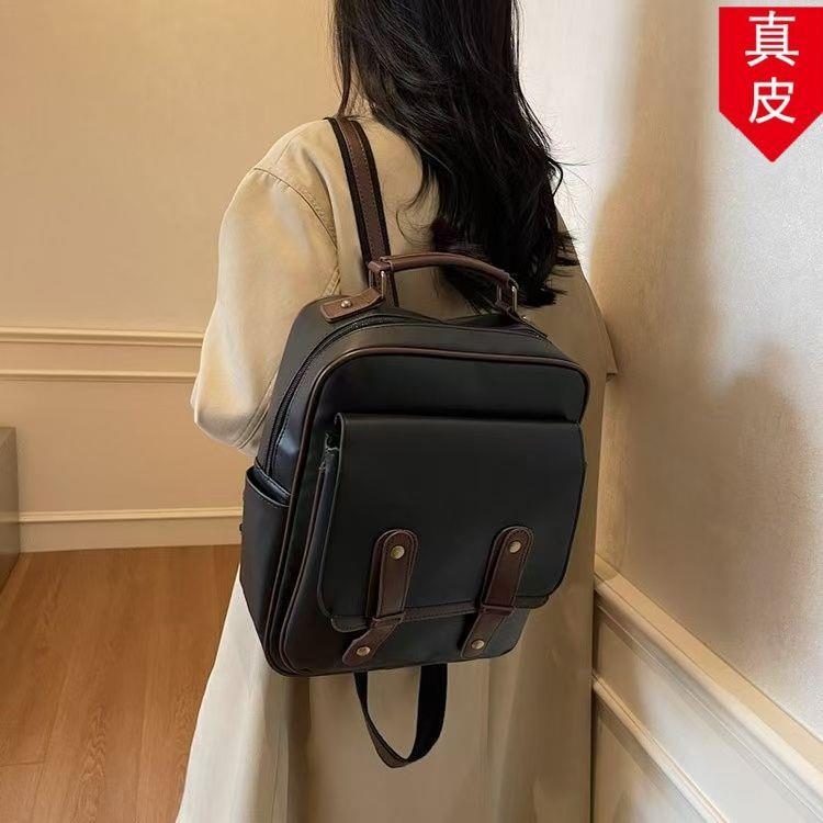 书包真皮百搭神高级背包通勤大学生双肩包气质外出英伦大容量新款