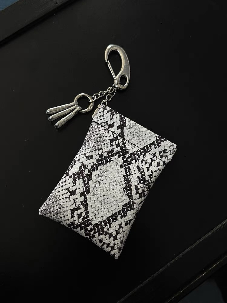 afaa蛇纹羊皮包便携收纳皮革钥匙扣质感小众穿搭腰间挂饰零钱卡包