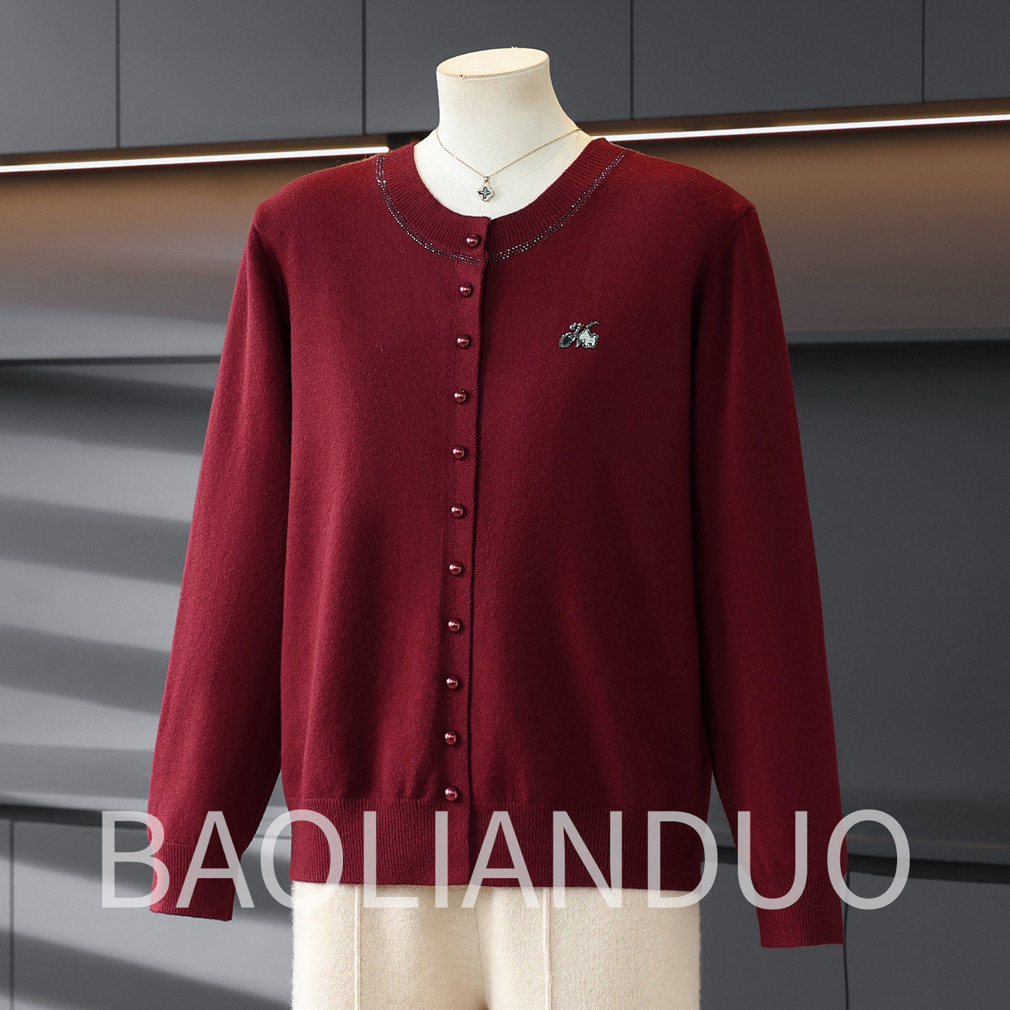 本命年妈妈春装红色针织衫中年女装长袖上衣中老年春秋遮肚打底衫