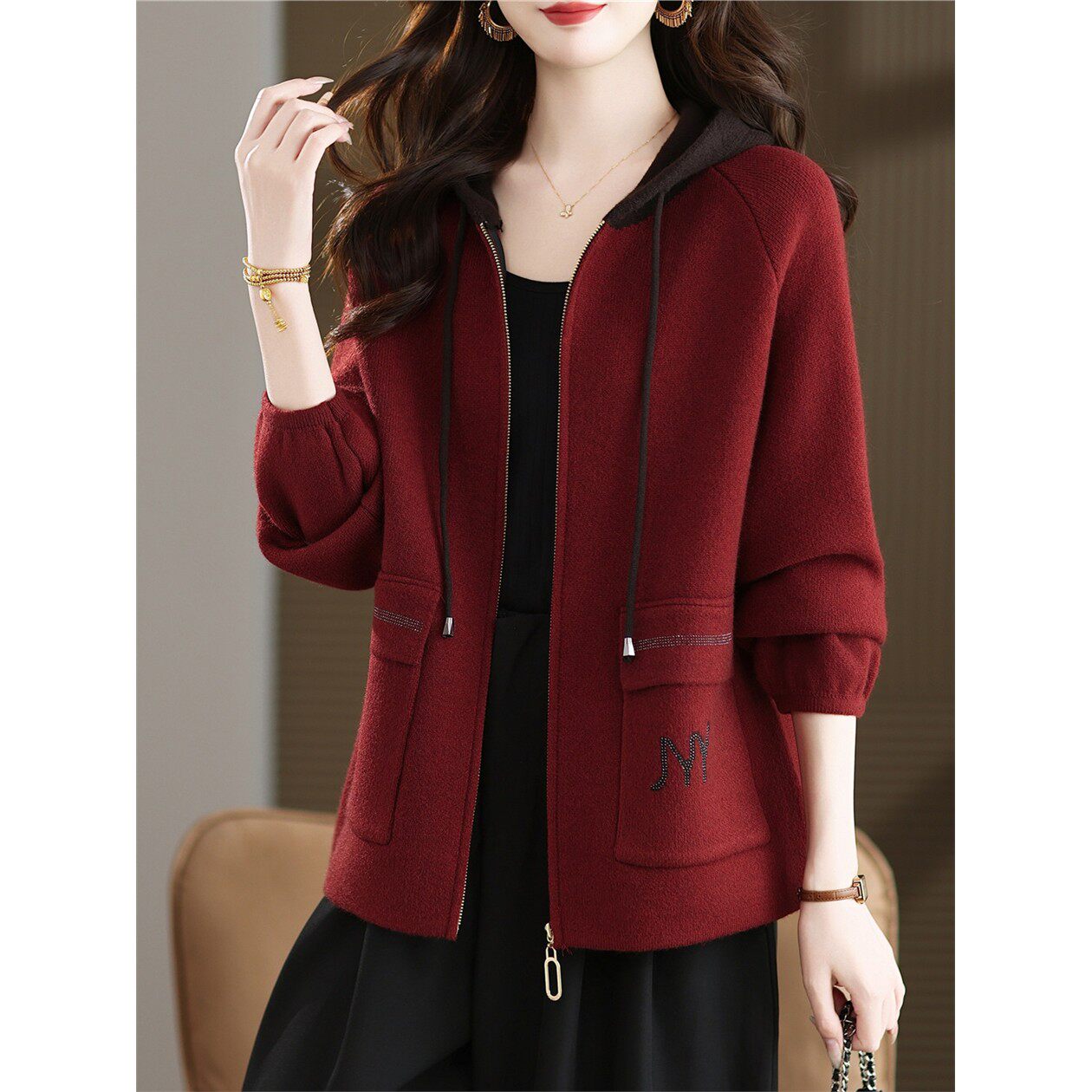 红色休闲连帽卫衣外套新款春秋季夹克上衣中年妈妈开衫女装棒球服