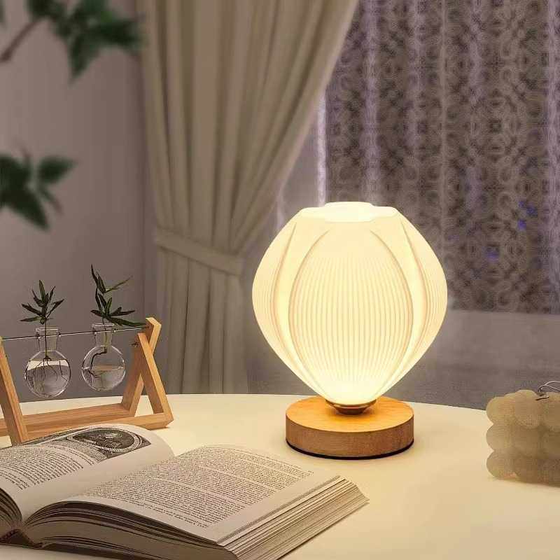 床头氛围灯轻奢高级感创意礼品护眼装饰台灯宿舍3d台灯卧室小夜灯