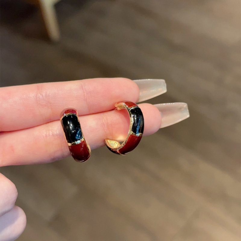 S925银针韩国滴油撞色几何法式复古气质个性耳钉简约新款百搭耳饰