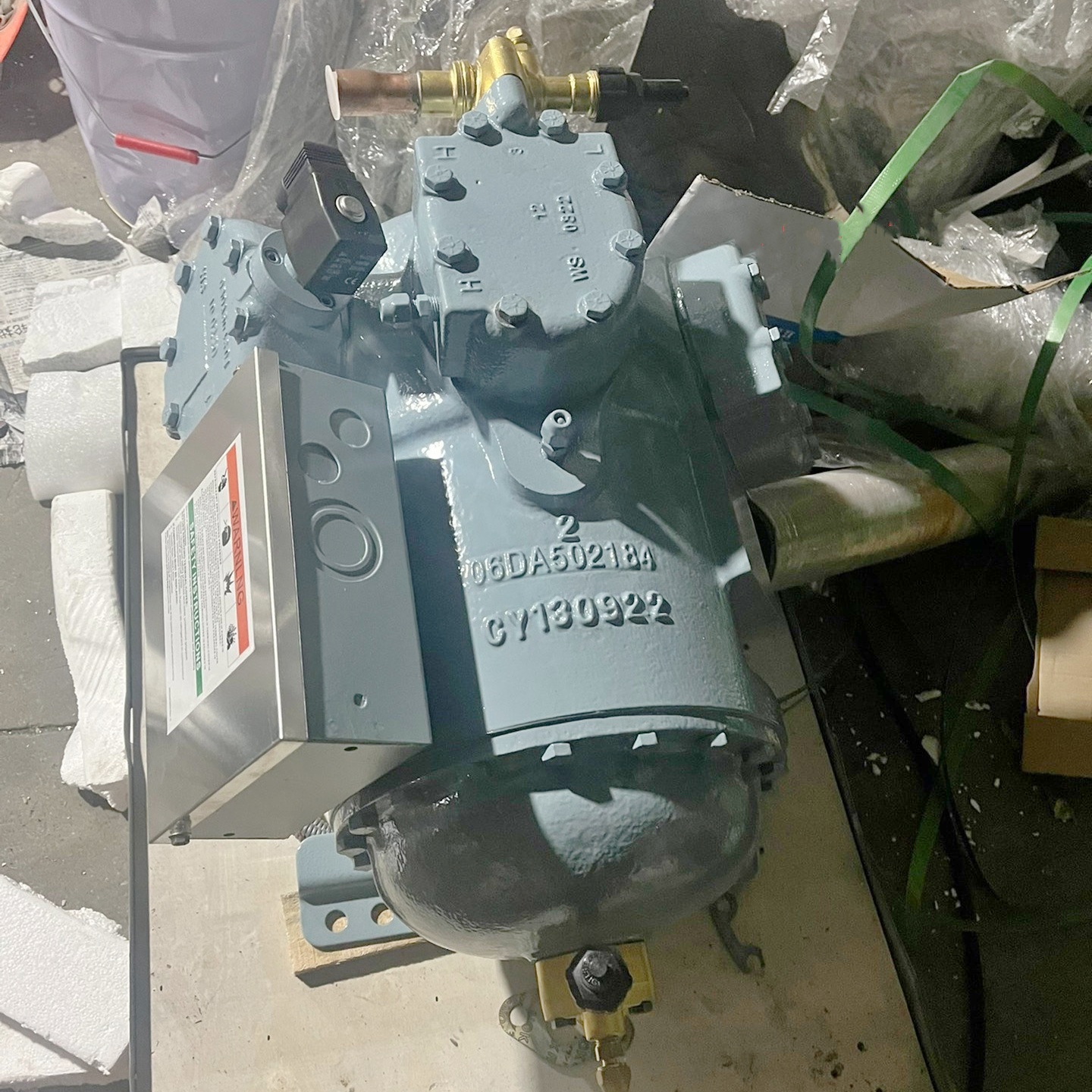 06E3575610 06EM475601 06EM175开利半封闭高温30P中温25匹压缩机