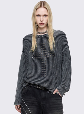 Minga 暗黑哥特风 黑色水洗 十字架铆钉 做旧下摆 宽松粗罗纹毛衣