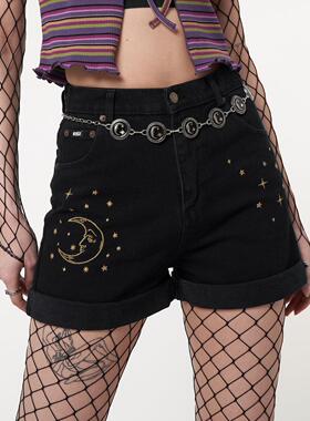 Minga2023夏季美式复古黑色星月刺绣图案高腰直筒卷边短裤