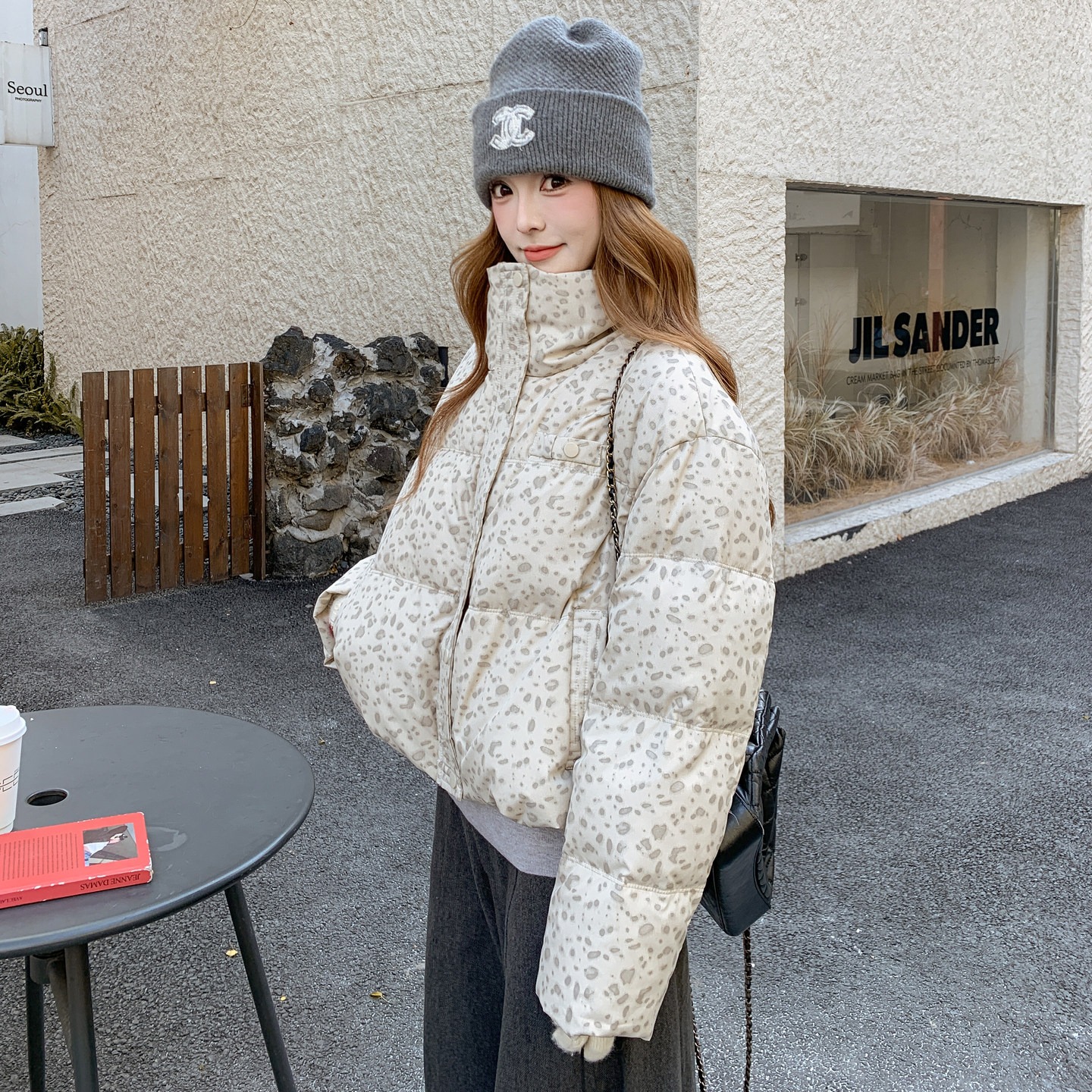 日本offcat碎花羽绒服女冬季新款小个子短款韩系甜美chic氛围感洋