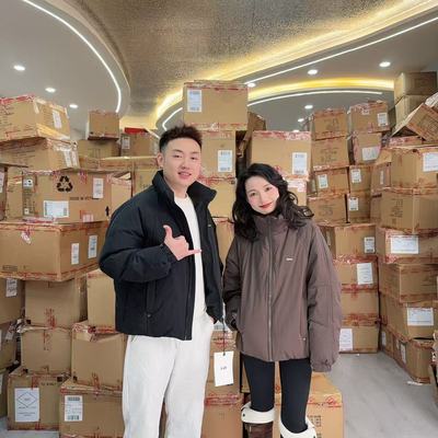 【鱼姐&双12品牌服装】情侣款时尚运动羽绒服休闲黑色5382