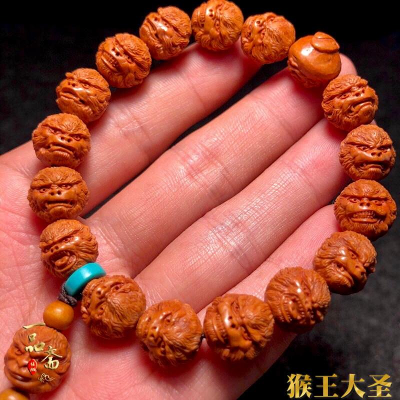 孙悟空男款桃核手串高端文玩桃胡雕刻齐天大圣归来猴头桃木手链女