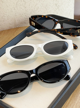 日本品质复古猫眼墨镜女高级感防晒遮阳2025新款TR90近视偏光黑色