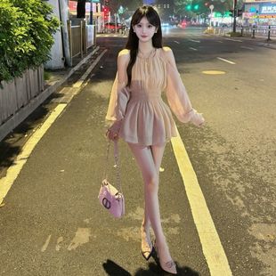 两件套女潮 夏季 气质长袖 设计感露肩收腰泡泡袖 雪纺连衣裙高腰短裤