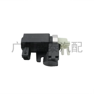 700887200 适用于宝马汽车涡轮增压电磁阀11747628987