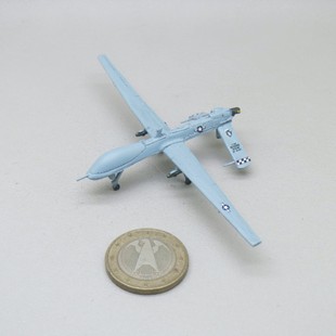 现代美军 9侦察攻击无人机 展示 . MQ 144