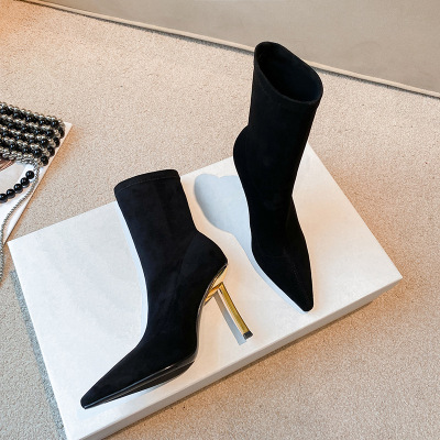 2025短靴女瘦瘦靴新款小方头高跟显瘦绒面弹力靴秋冬金属细跟