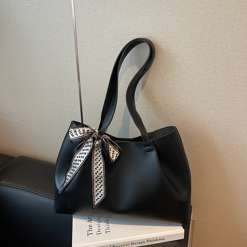 2025新款简约休闲通勤托特包