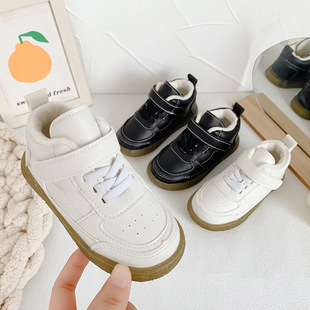 男宝宝鞋子秋冬新款女宝宝短靴加绒加厚小童潮鞋软底高帮板鞋