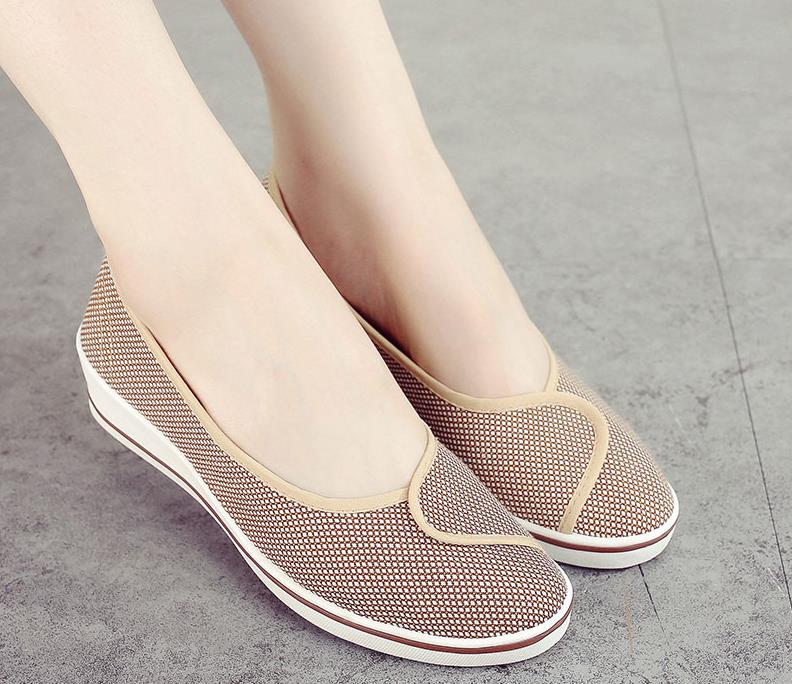 Autumn Doug shoes shoes Mom shoes canvas soft sole Large Single shoes Nurse shoes white Flat shoes Maternity shoesin the Women's Shoes, Low shoes  category - from Buy2taobao.com to provide professional Taobao agent buy service