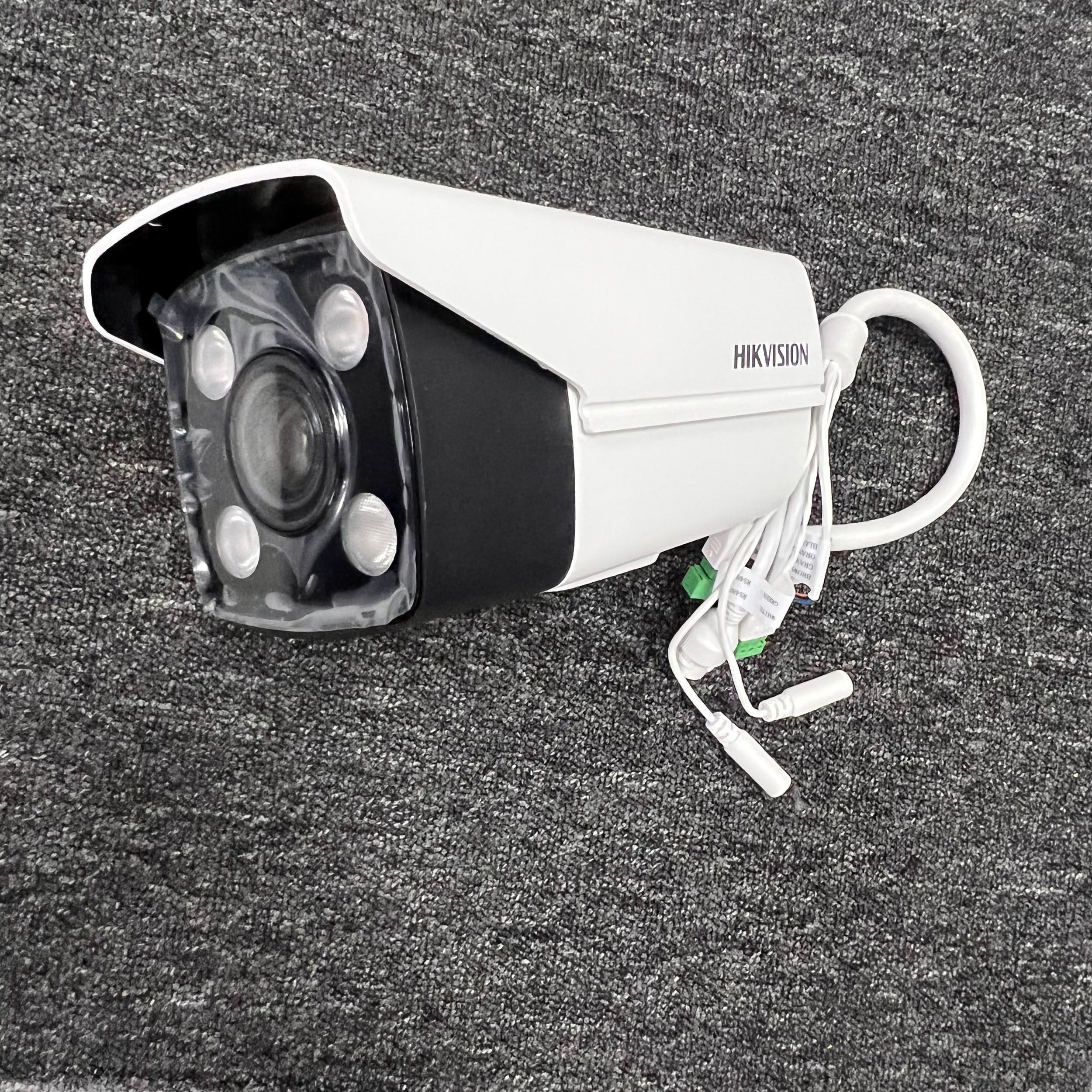 海康威视DS-2CD7A47FWD-LZS枪机