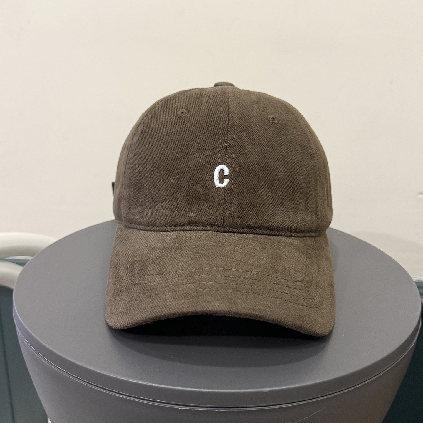 韩系学院风字母磨毛刺绣棒球帽女出街百搭显脸小软顶鸭舌帽情侣潮