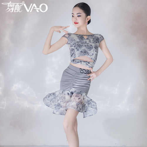2026新款拉丁舞服VAO舞配高端舞服鱼骨印花练习服拉丁舞练功服女