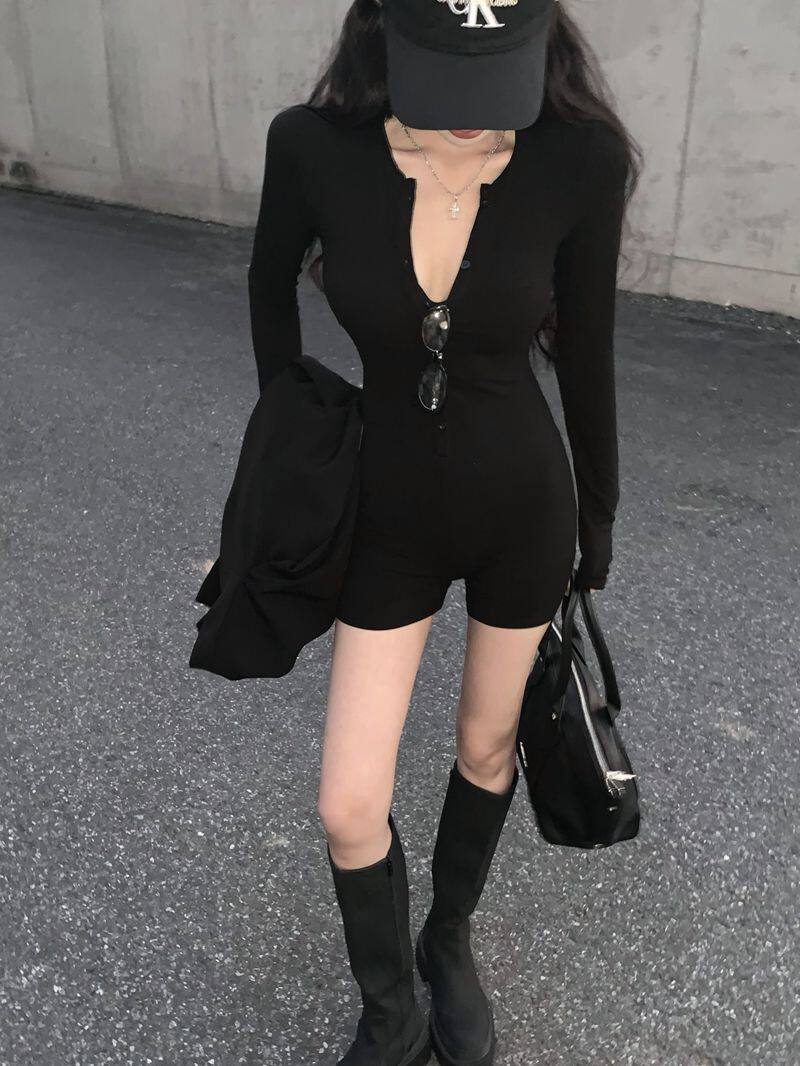 欧美辣妹风紧身连体短裤秋冬新款长袖黑色运动短裤内搭打底连体衣
