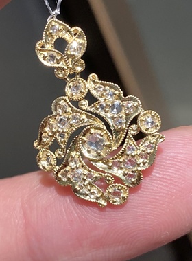 宫廷风镂空花丝钻石吊坠18K金