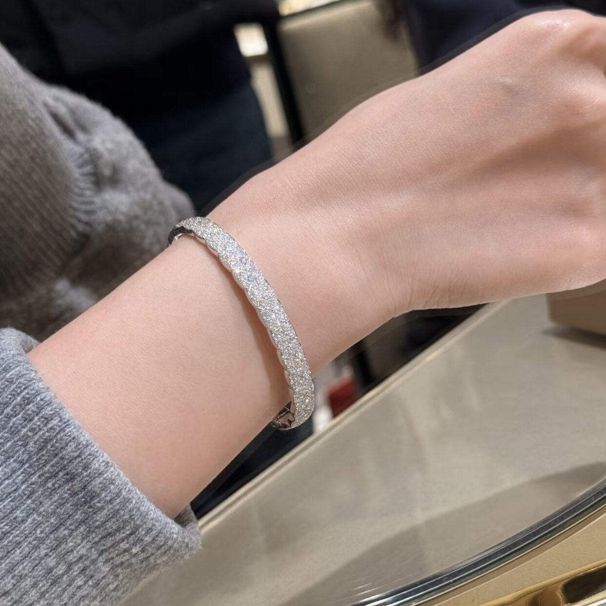 18k金满钻cococrush白金双菱格黄金天然钻石手镯