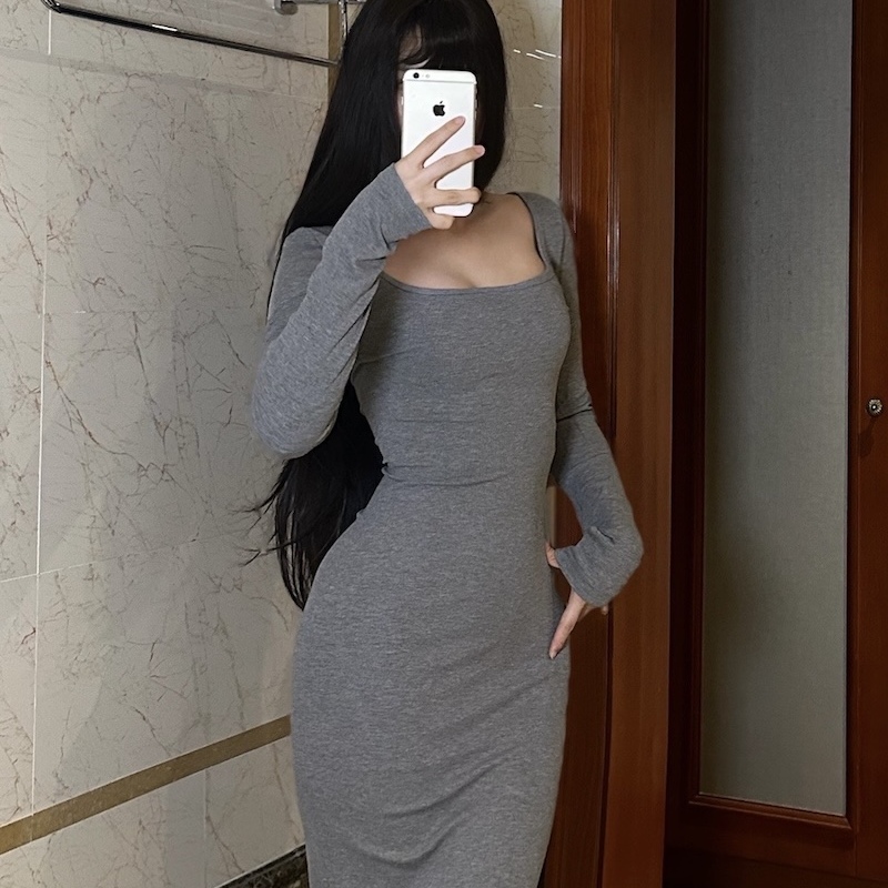 卡戴珊纯色显瘦长袖性感包臀裙