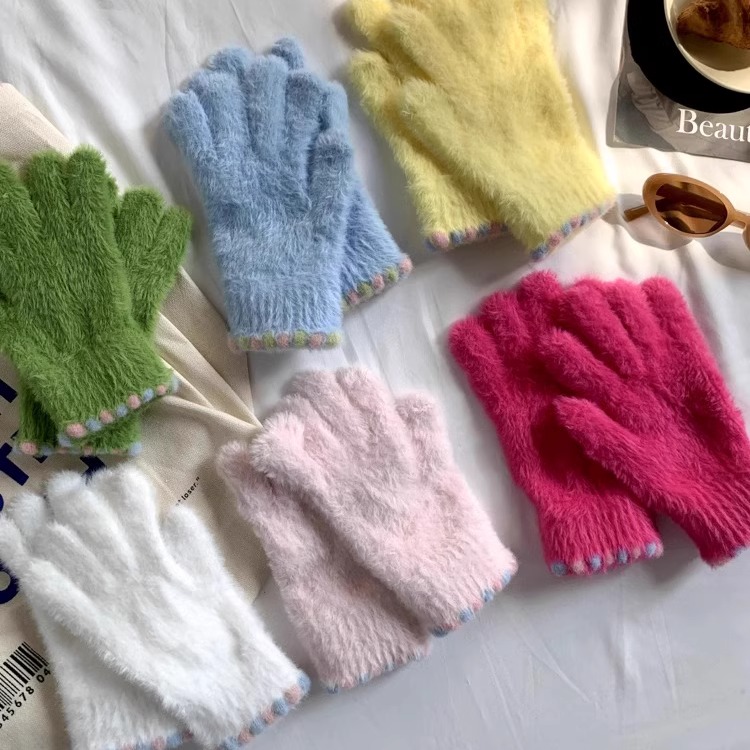 2024新款韩系可爱毛绒手套女冬季加厚保暖防寒露指可触屏手套学生