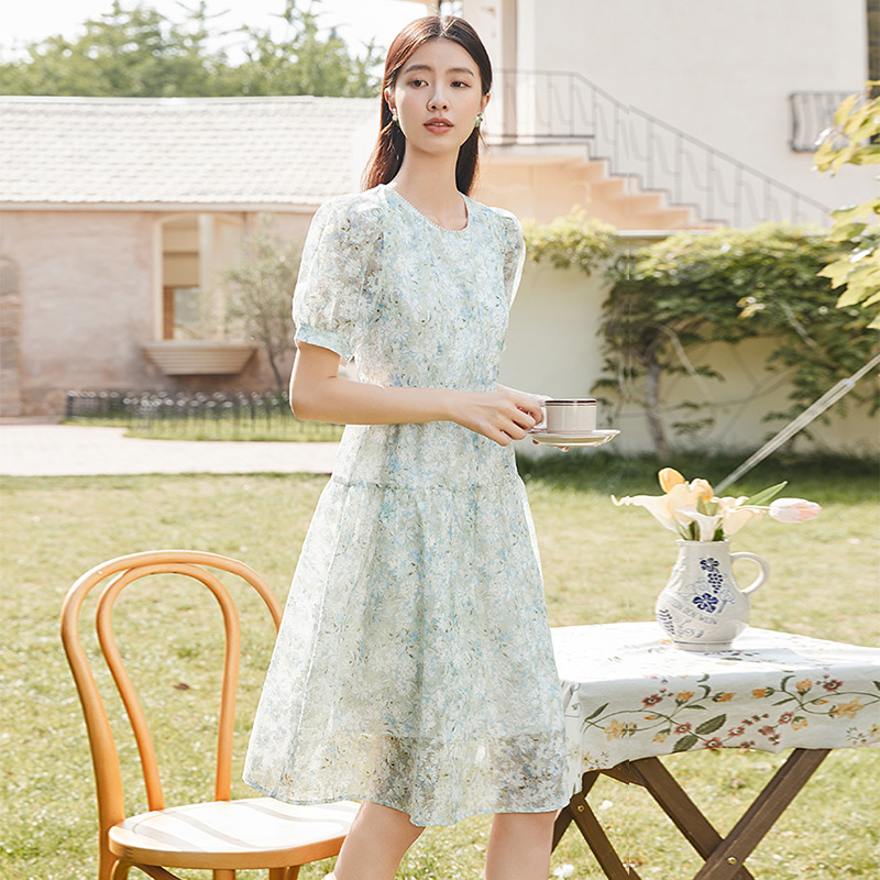 碎花泡泡袖连衣裙Lucidy/鲁思蒂