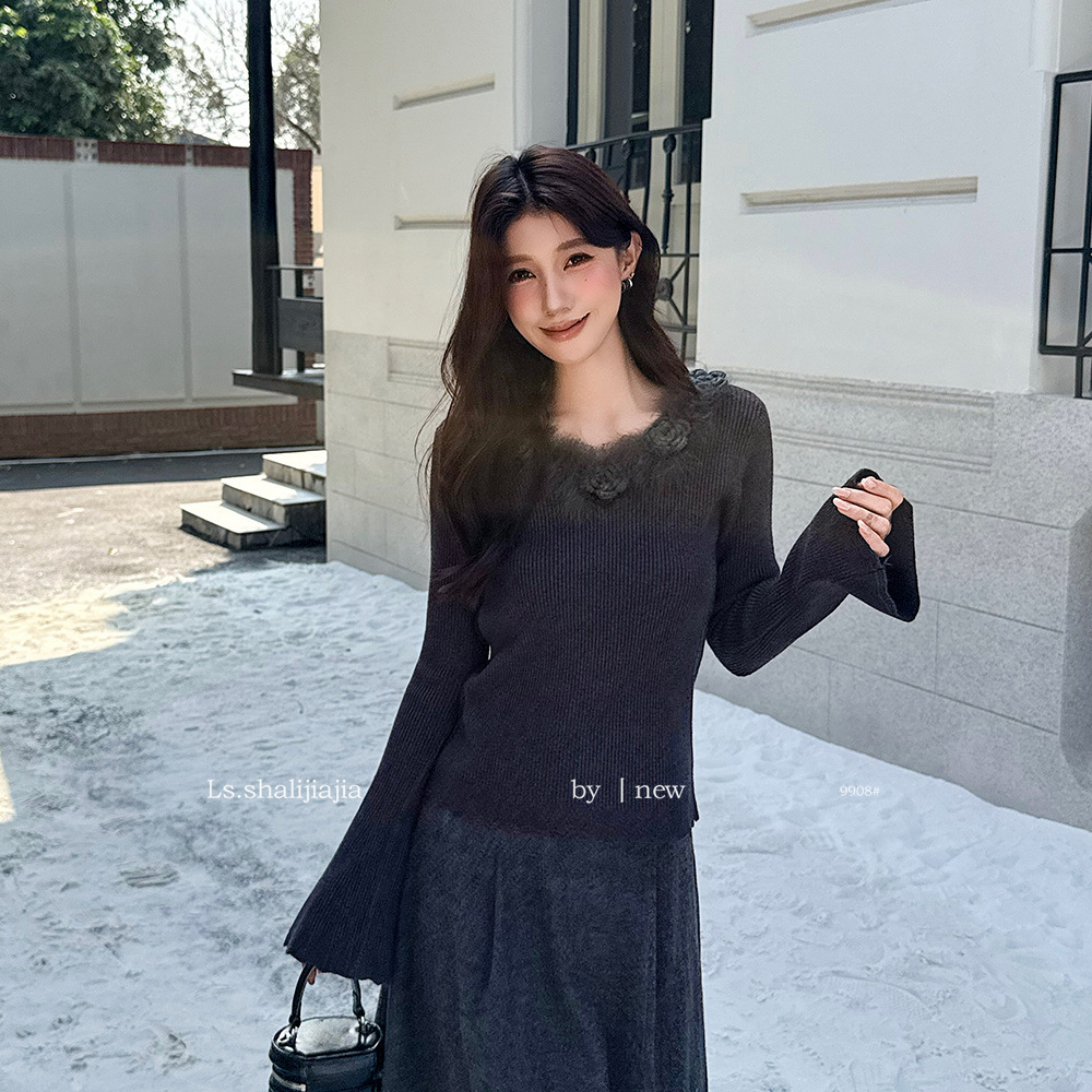 LS 法式浪漫立体花朵v领针织衫 广州十三行2025秋冬新品女装9908#