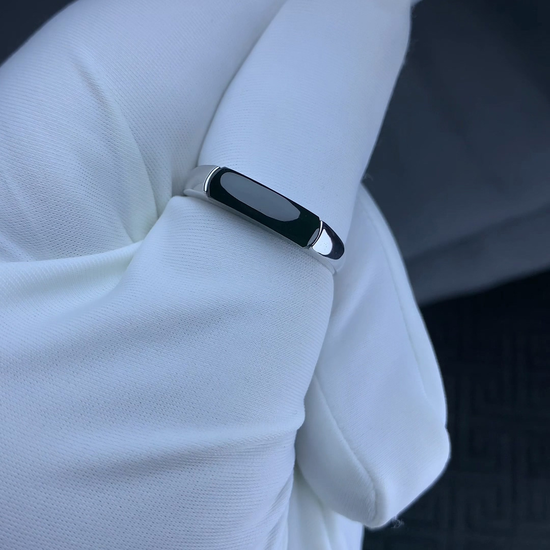 订做18k金戒指 马鞍墨翠戒指 天然A货墨翠 缅甸墨翠戒指